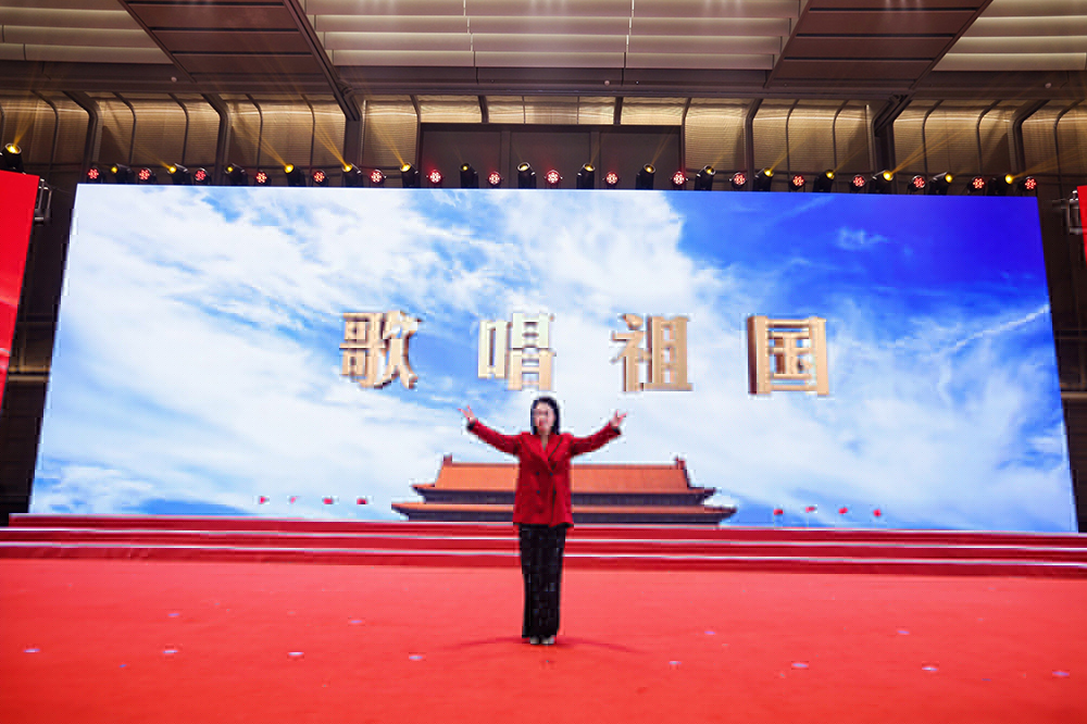 雙精聚智，新程閃耀——精成車(chē)業(yè)與精華股份尾牙盛宴圓滿(mǎn)落幕(圖2)