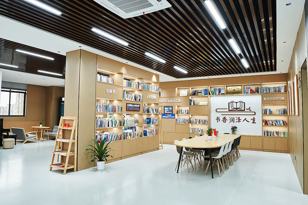 紅色書(shū)籍助力職工成長(cháng) | “鄞州區紅色閱讀空間”落戶(hù)我司(圖3)