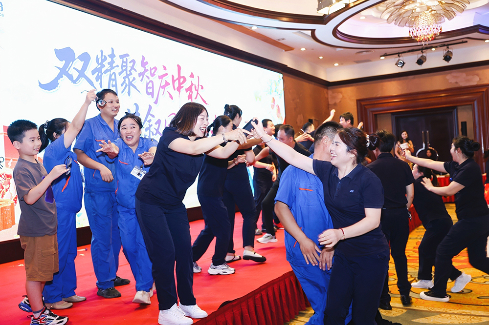 雙精聚智慶中秋，共敘團圓話(huà)未來(lái)  精成車(chē)業(yè) & 精華股份2025年中秋團圓宴圓滿(mǎn)舉行(圖9)
